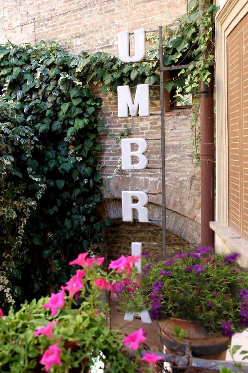Hotel Umbria Pérouse Extérieur photo